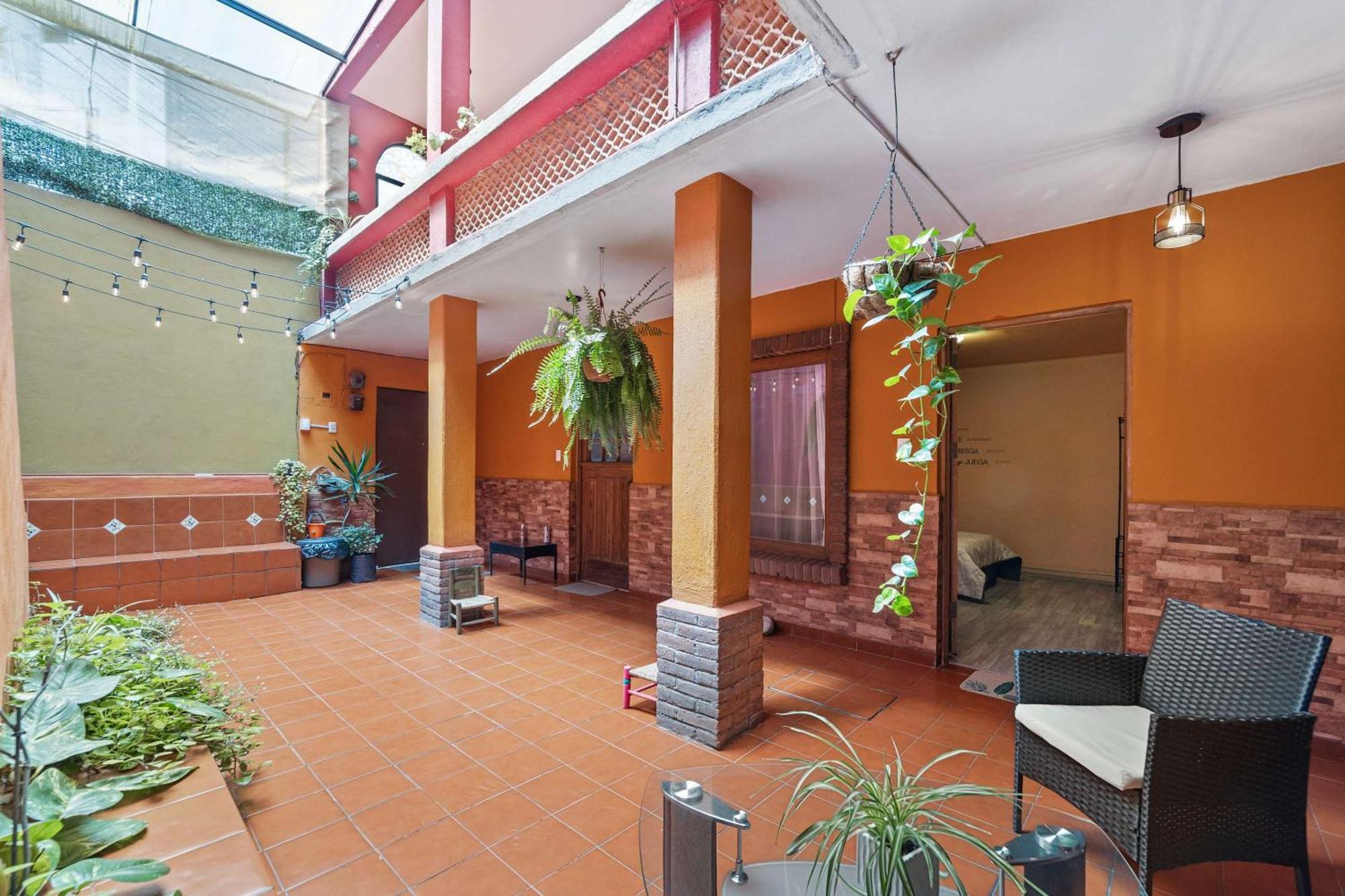 Charming 2-Bedroom Retreat In Lomas De Bezares Мехико Экстерьер фото